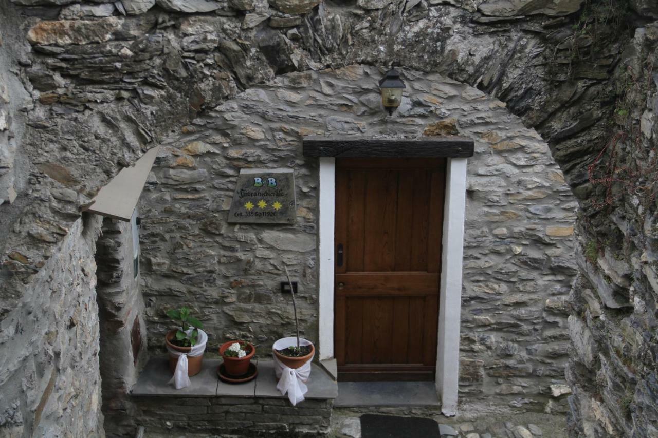 Bed & Breakfast Triora Medievale Extérieur photo